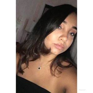 Meet your Posher, Sabrina